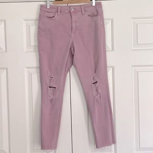 Universal Thread high rise skinny jeans with ripped knees size 8/29r